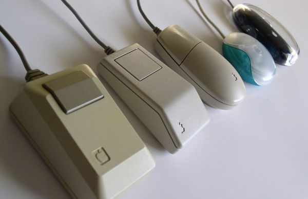 première souris apple avec le design thinking